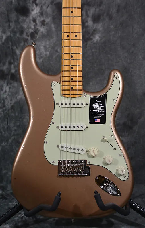 Fender American Professional Classic Stratocaster Faded Firmest Gold