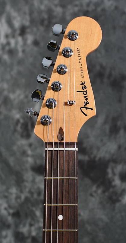 Fender Standard Series Stratocaster Black