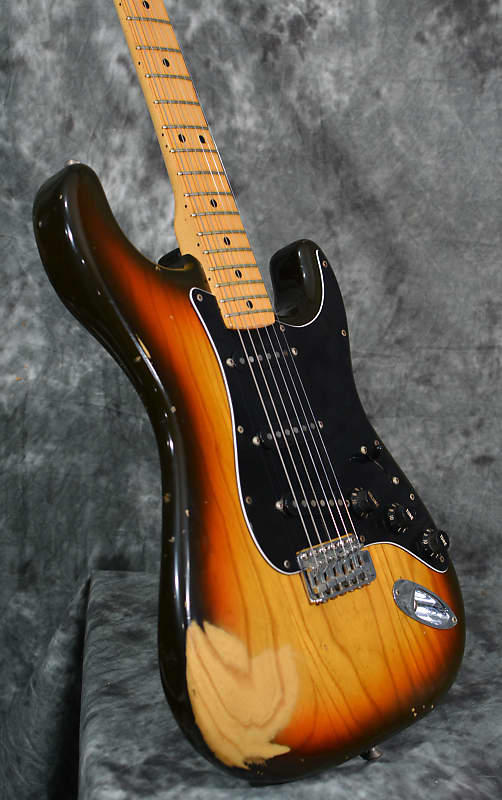 Fender 1979 Stratocaster Sunburst w/ OHSC