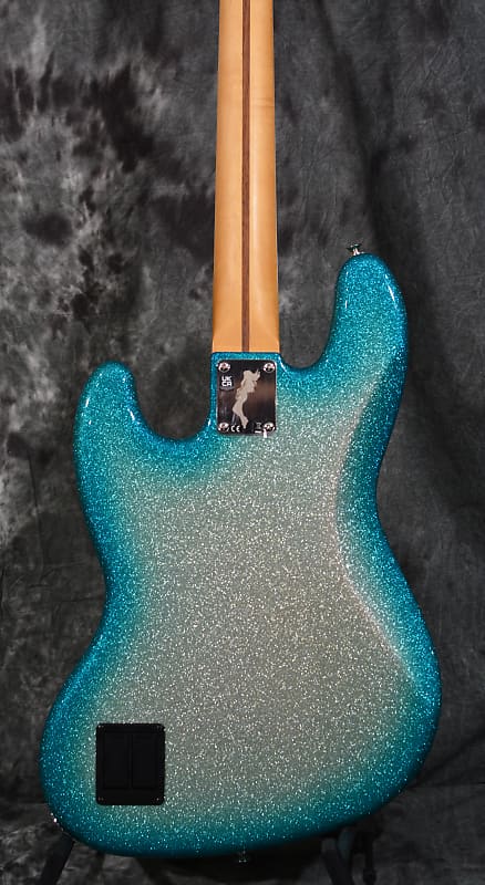 Fender Limited Player Plus X Blu Detiger Jazz Bass