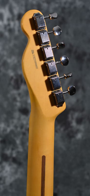 Fender American Professional Classic Telecaster Butterscotch Blonde