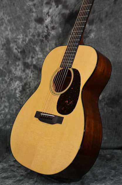 Martin 000-18 Standard Series Acoustic