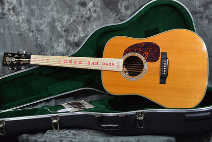 Martin Grand Ole Opry 75th Anniversary 1 of 650 Commemorative HD-28 2000 w Case