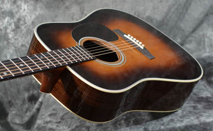 Martin D-28 1935 Sunburst Dreadnought