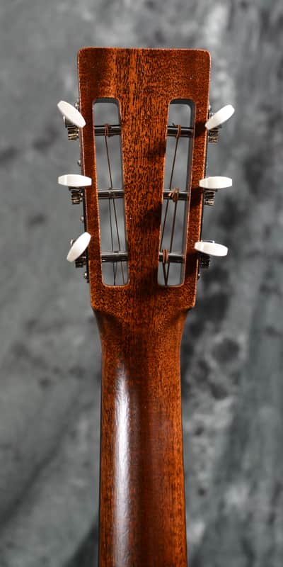 Martin 000-15SM 12 Fret Slot head Mahogany w Deluxe Hardshell case