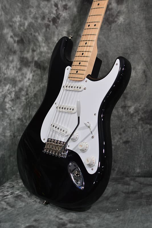 Fender Eric Clapton Artist Series Blackie Stratocaster w Noiseless Pickups & Tweed Hardshell Case