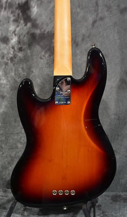 Fender American Professional II Jazz Bass 3-Color Sunburst