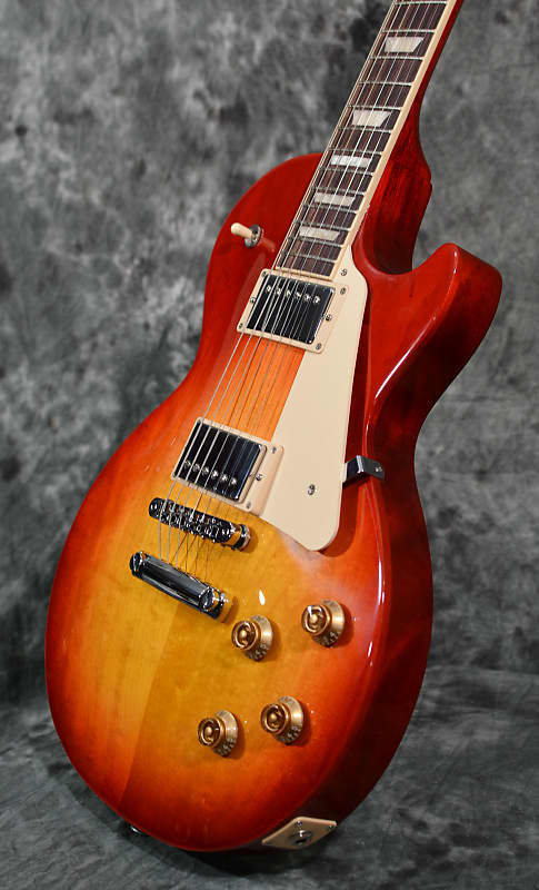 Gibson Les Paul Studio Cherry Sunburst