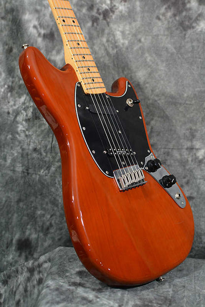 Fender Player Mustang 2019 Walnut Gloss Exclusive CME w Upgraded Seymour Duncan Lil 59