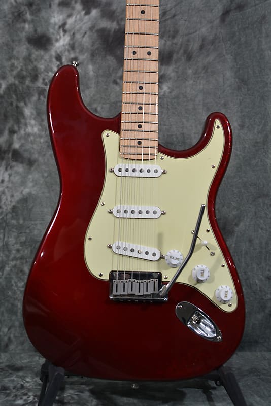 Fender American Standard Stratocaster 1996 Candy Apple Red
