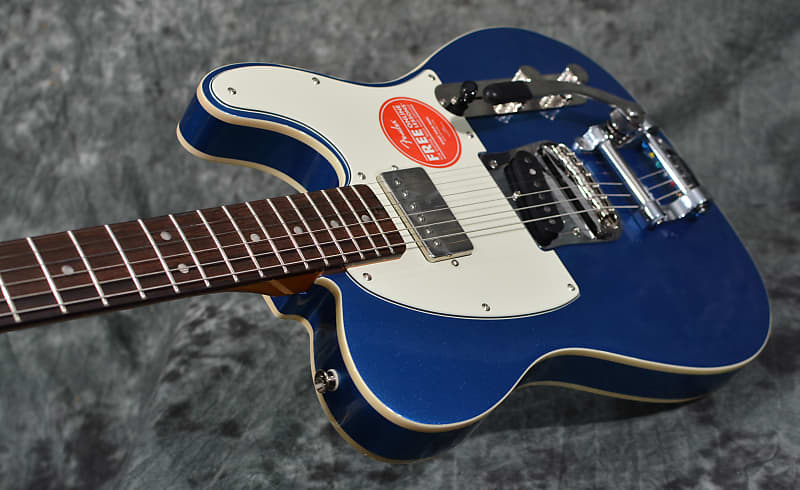 Squier Classic Vibe Custom Telecaster SH Bigsby Lake Placid Blue