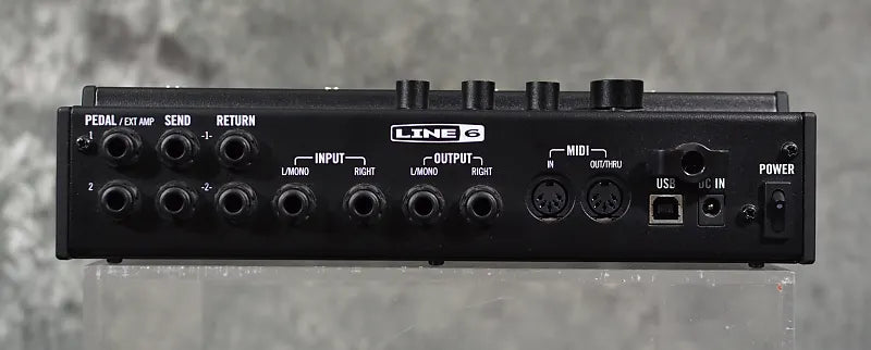 Line 6 HX Effects Multi-Effects Processor w/ Power Supply