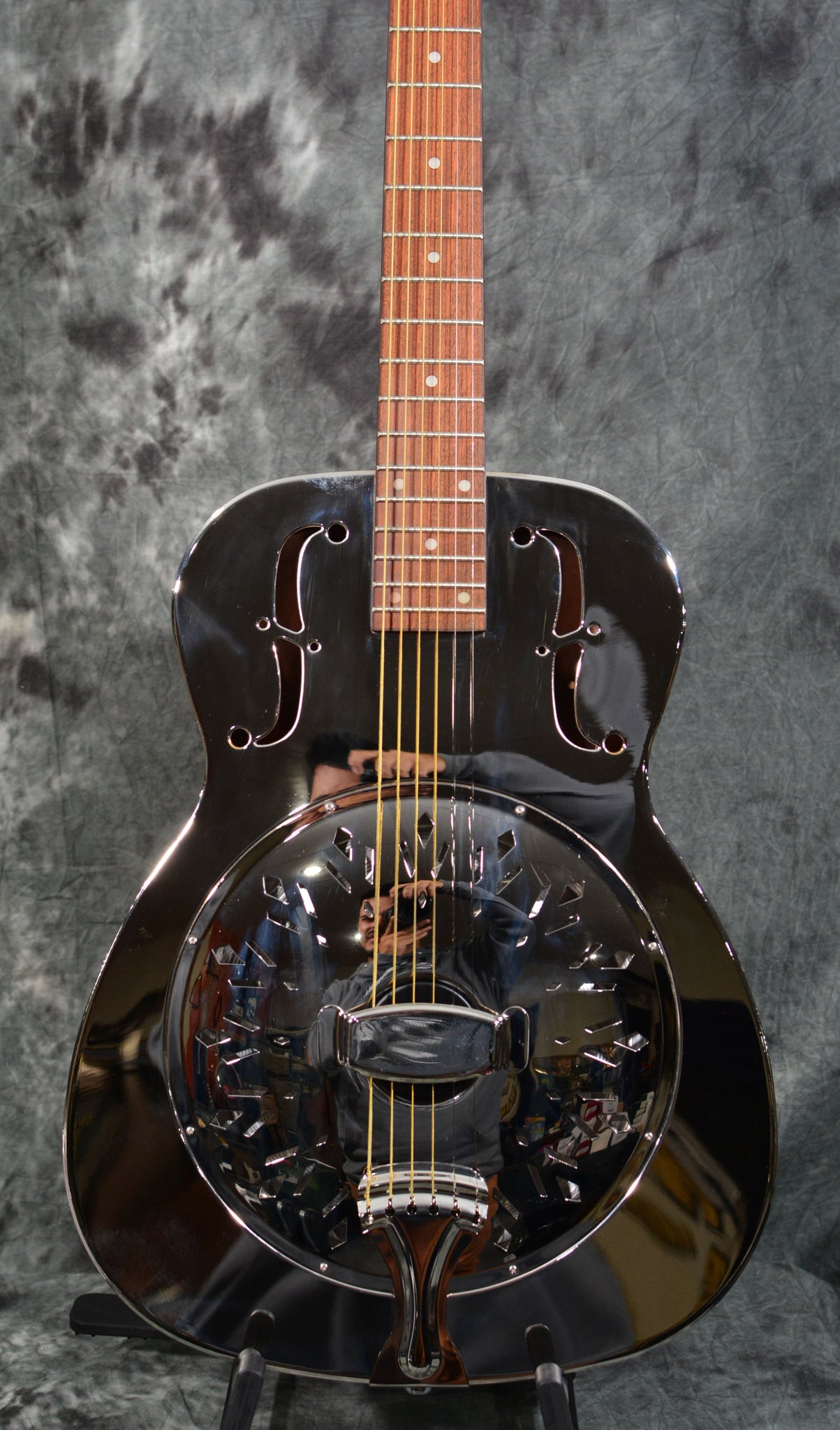 Dobro Hound Dog M-14 Metalbody – Mainstagemusic