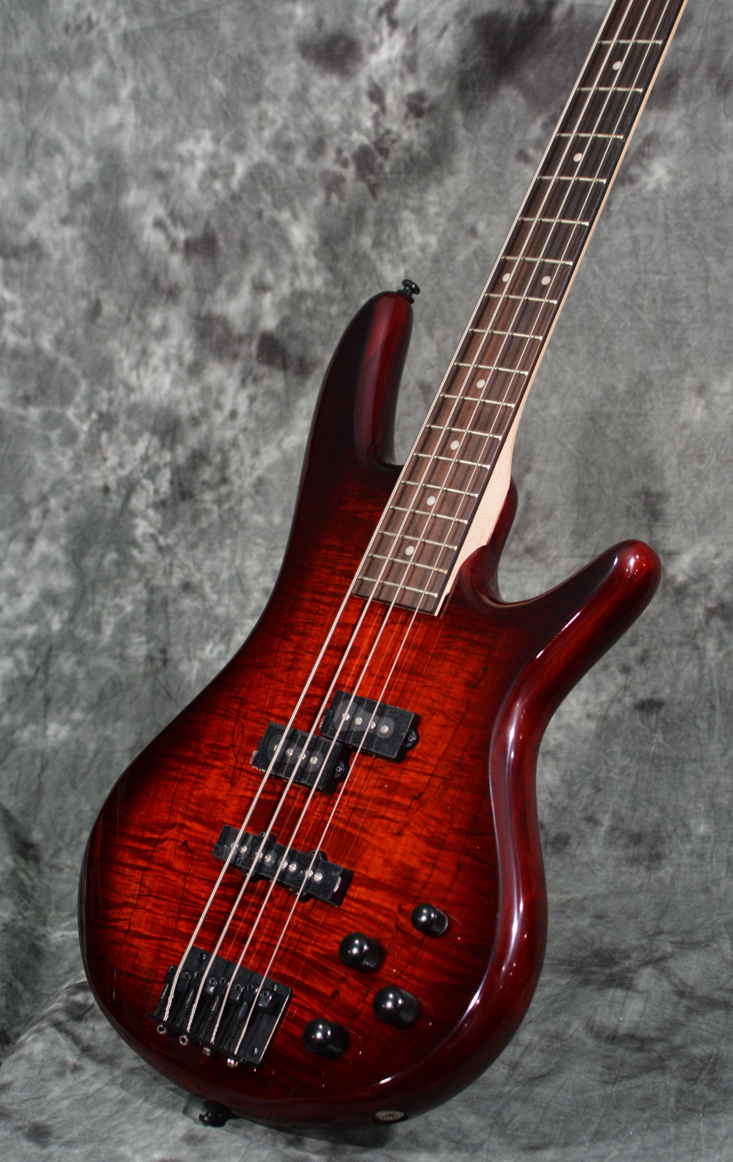 Ibanez GSR200SM 4-String bass in Charcoal Brown Burst