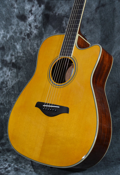 Yamaha FGC-TA Cutaway TransAcoustic Electric Vintage Tint