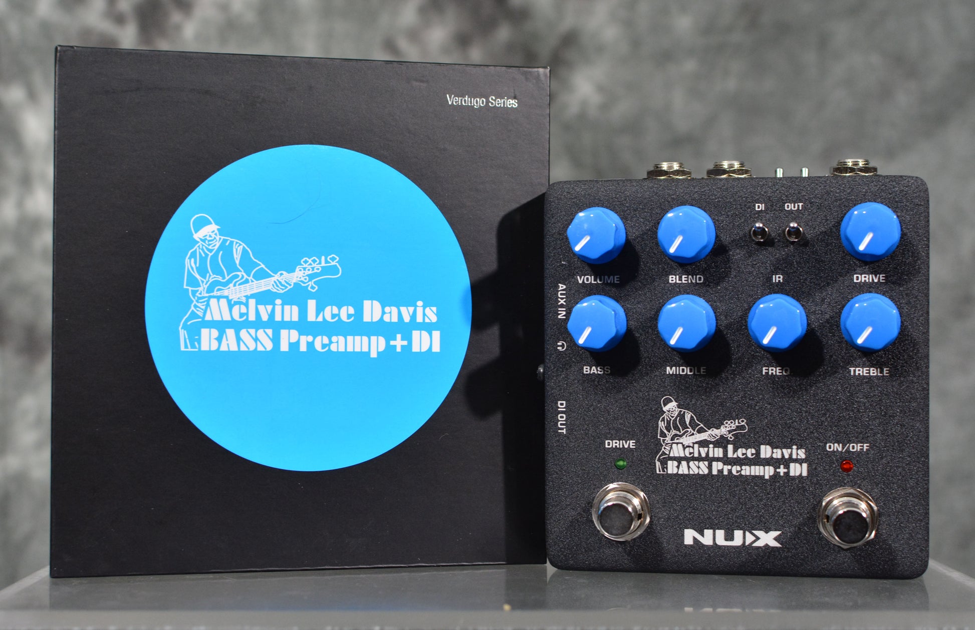bass preamp pedal di NuX NBP-5 Melvin Lee Davis Preamp and DI Bass Pedal – Mainstagemusic