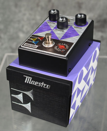 Maestro By Gibson Mariner Tremolo