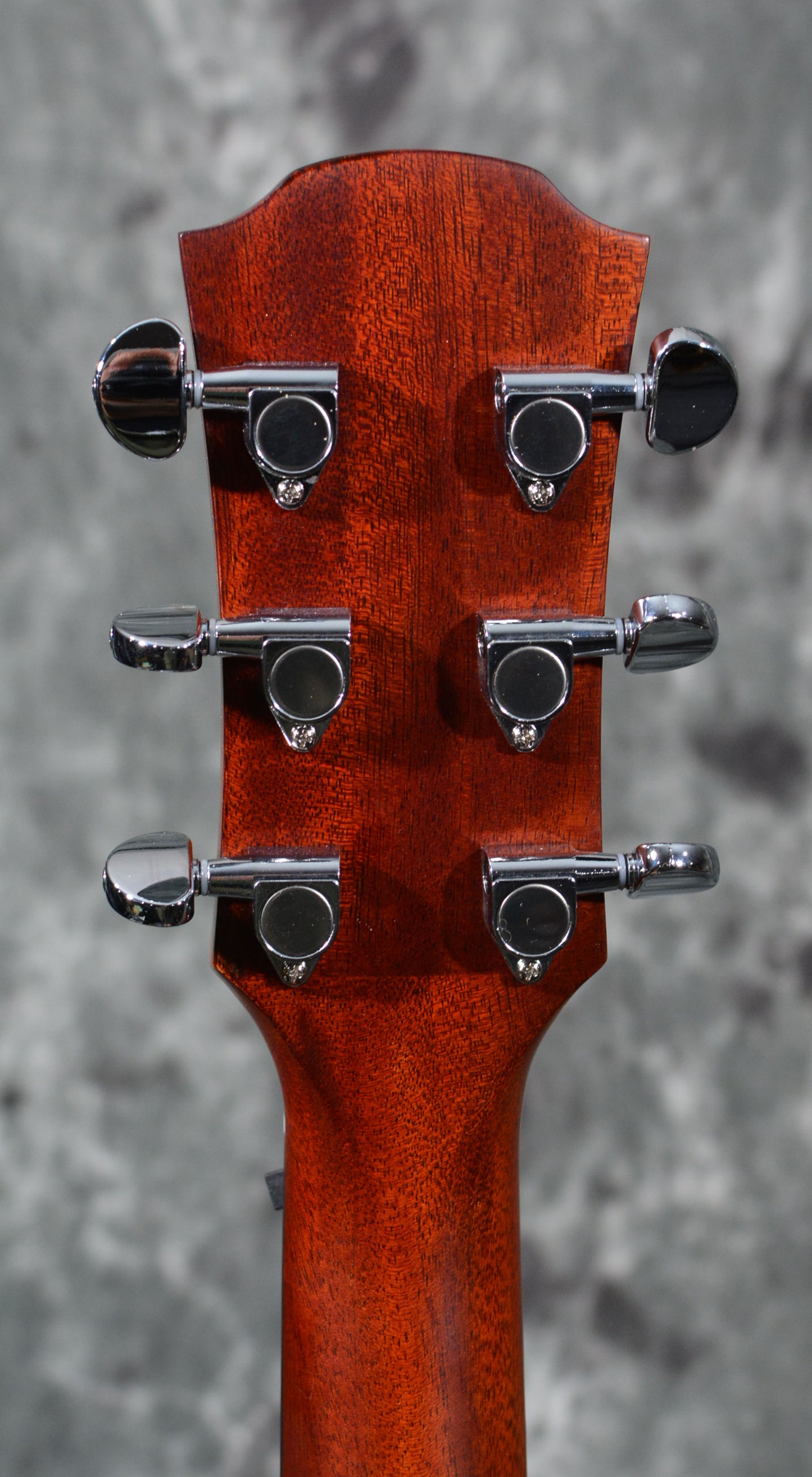 Yamaha A1R A-Series Cutaway Dreadnought Acoustic-Electric Tobacco Sunburst