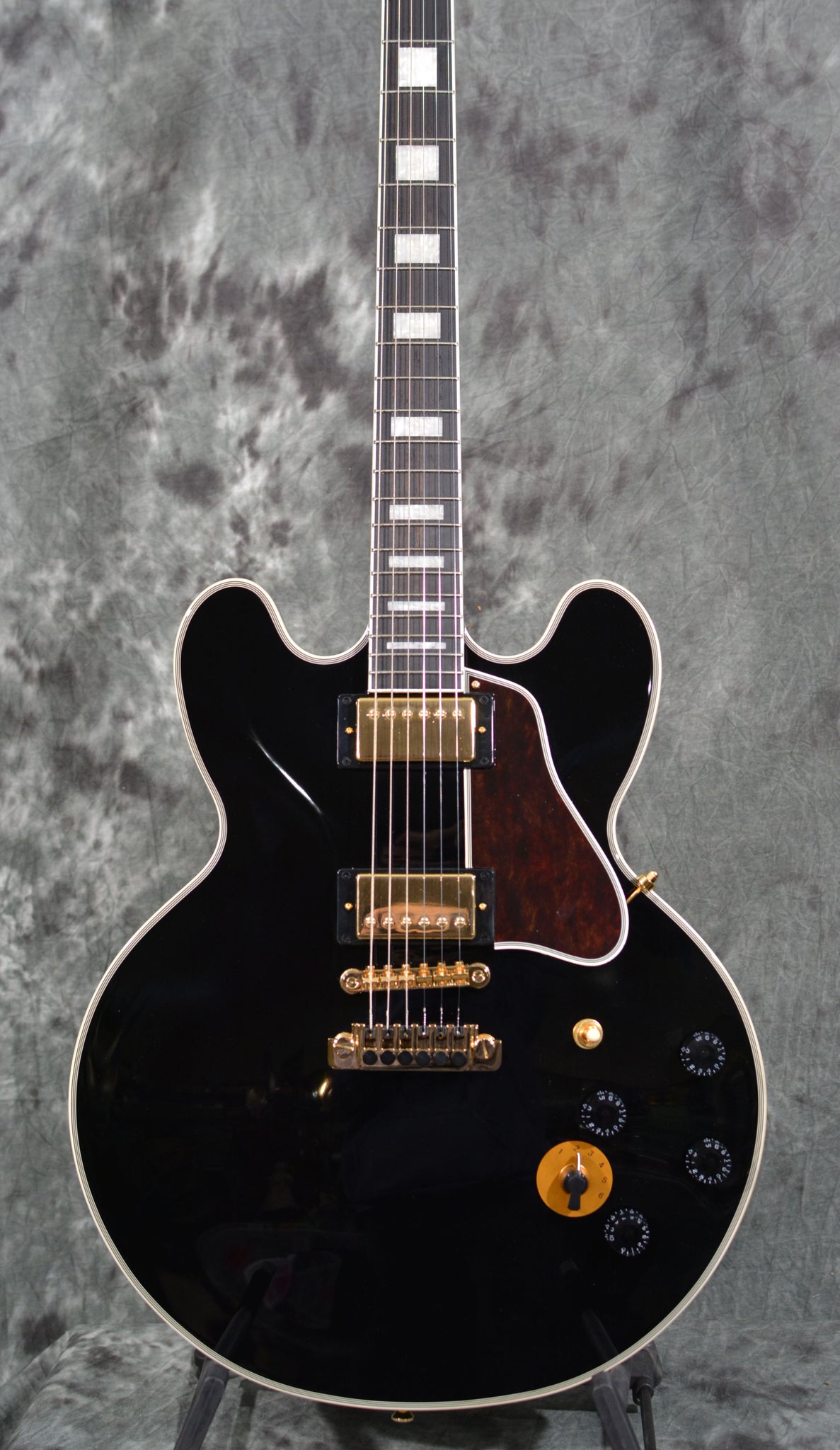 Epiphone B.B. King Lucille Signature – Mainstagemusic