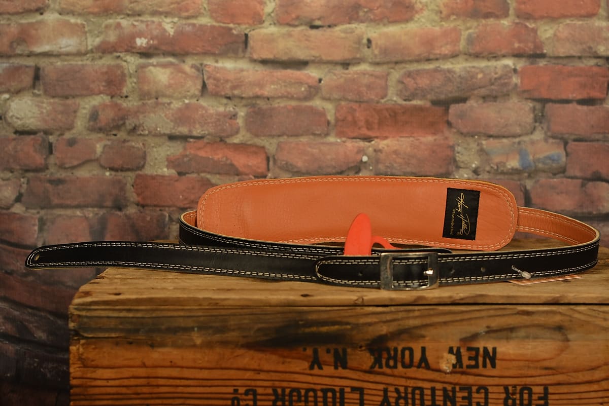 Henry Heller HP50-BLK Vintage 50s Series Black Thin Garment Leather Guitar Strap