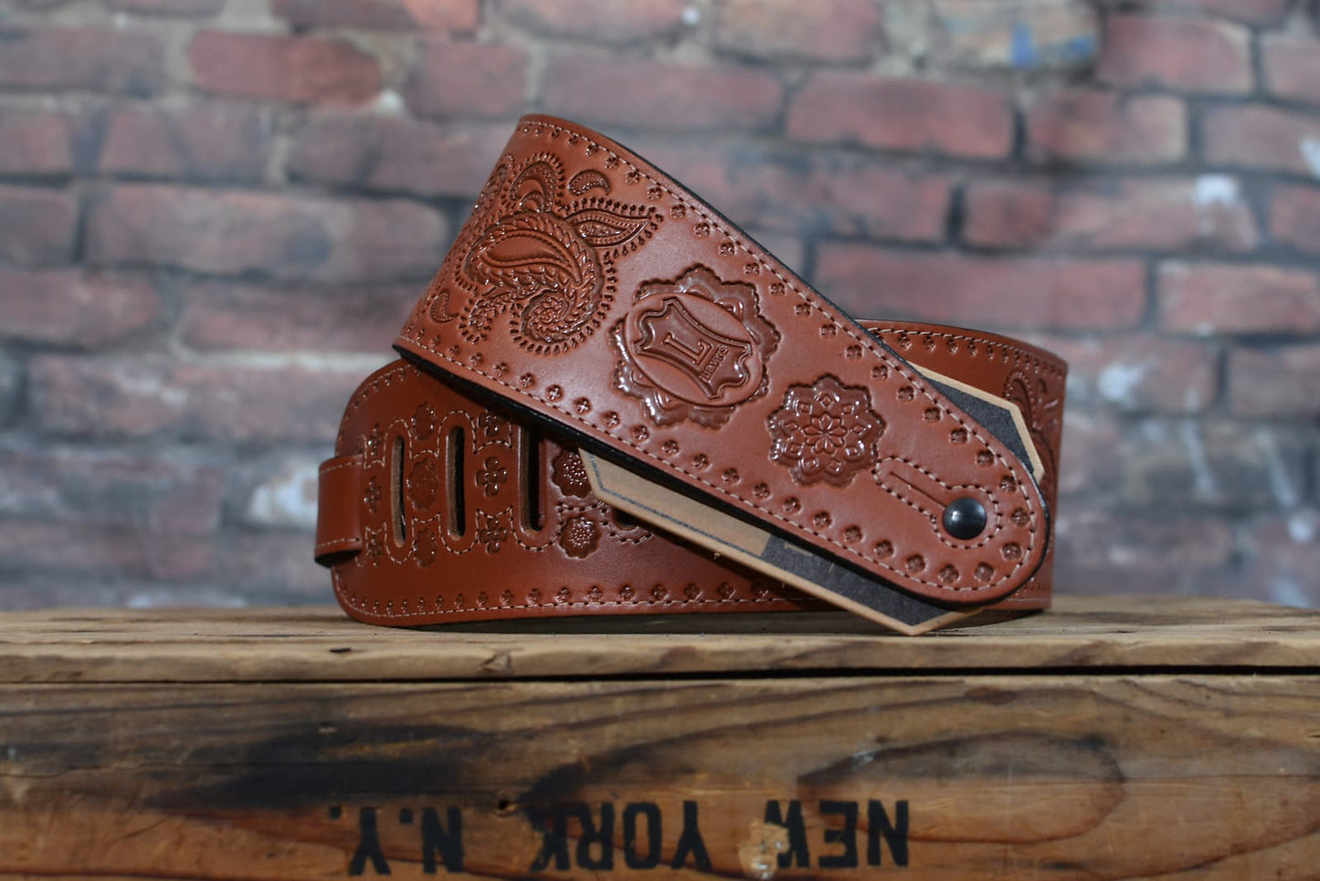 Levy's PM44T03-WAL 3" Paisley Tooled Leather Guitar Strap - Walnut