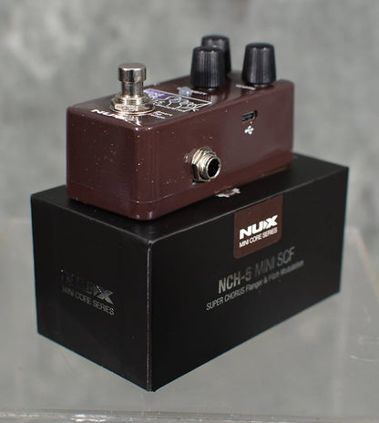 NuX NCH-5 Mini Super Chorus Flanger & Pitch Modulation