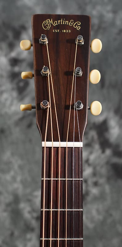 Martin 000-16 Streetmaster Adirondack Spruce Top Rosewood Back & Sides